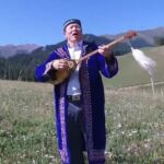 Домбра, собирающая сердца: тридцать лет в тяньшанской степи